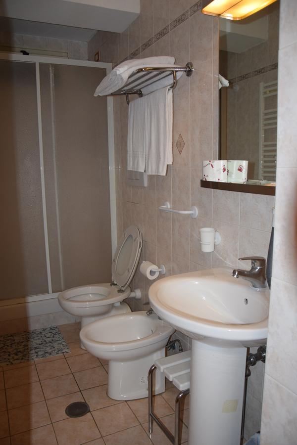 Hotel Bruna Ρώμη Εξωτερικό φωτογραφία